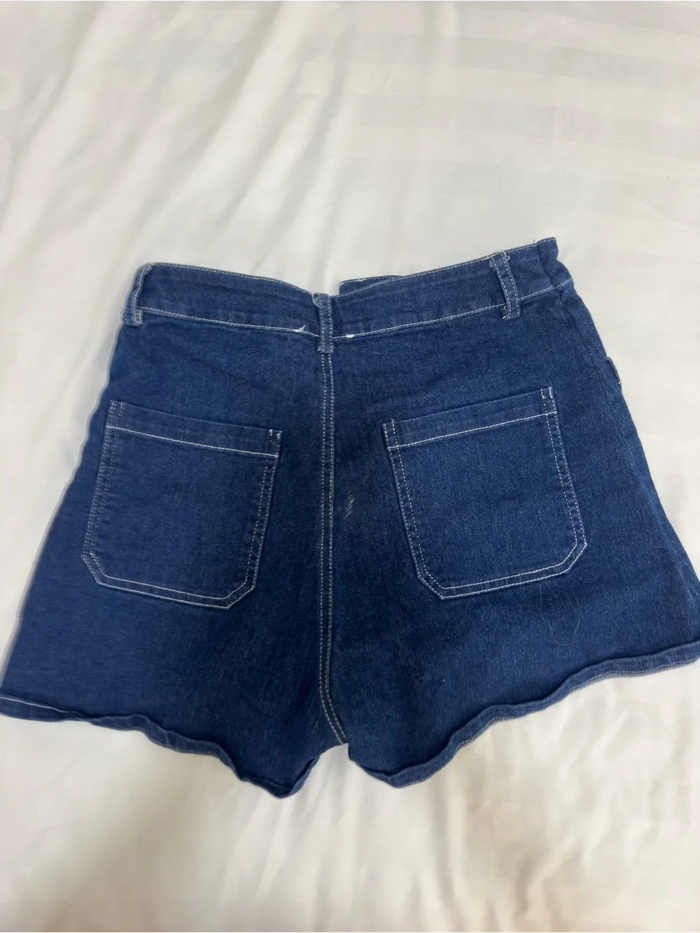 High-Waist Dark Blue Denim Shorts with Front Patch Pockets